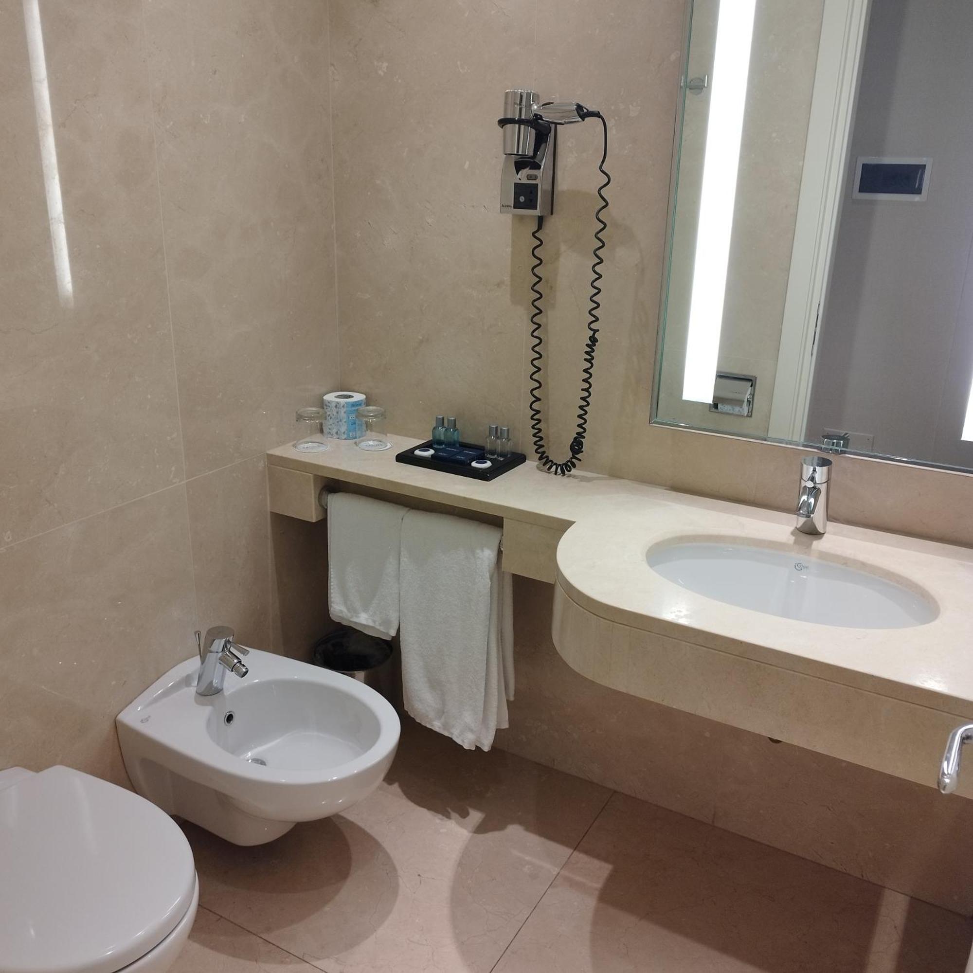 Ergife Palace Hotel Roma Dış mekan fotoğraf