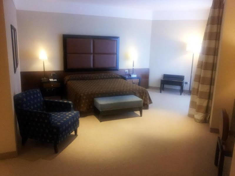 Ergife Palace Hotel Roma Dış mekan fotoğraf